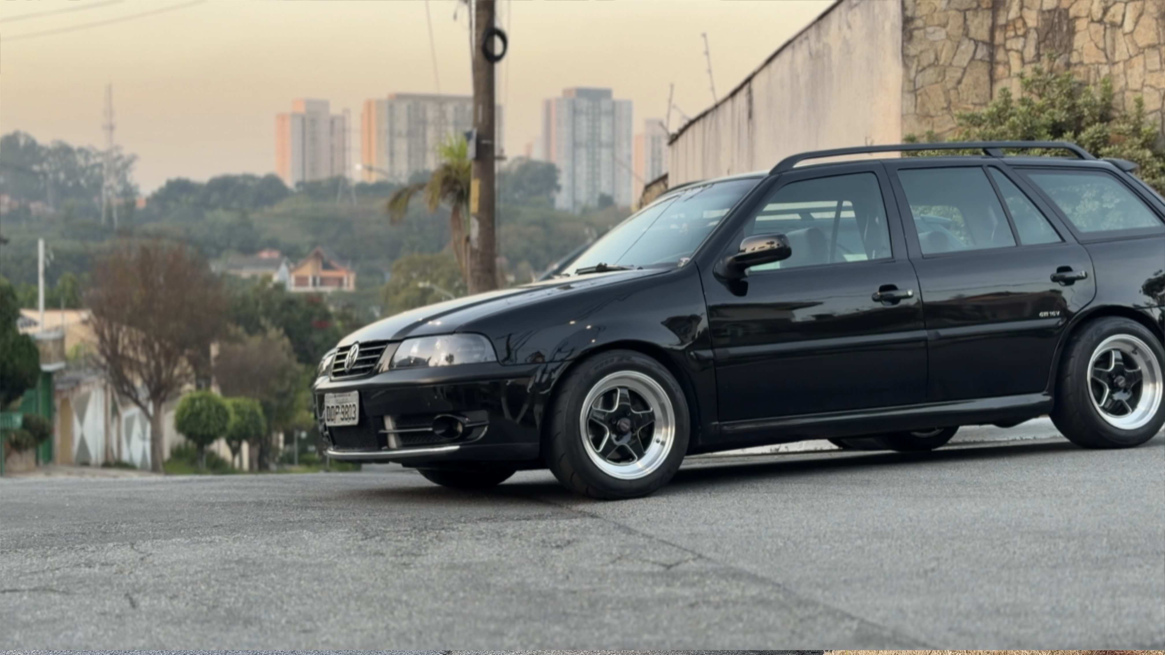 Carro clássico (Opala vibe)